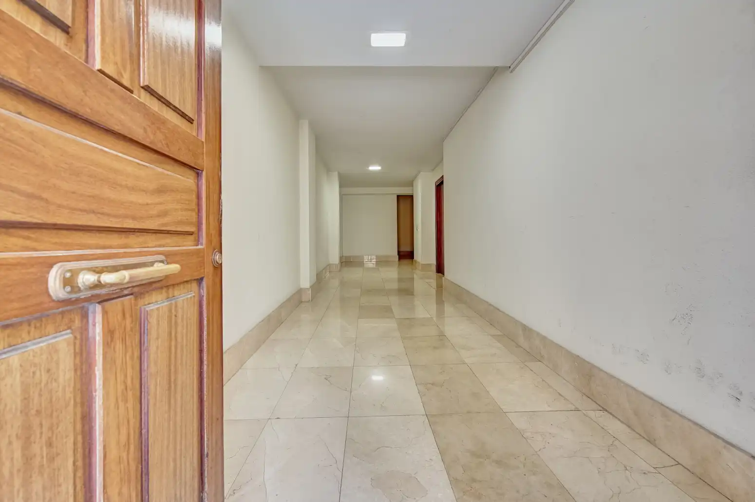 Ático en venta en  Pamplona / Iruña con Calefacción, Parquet y Balcón