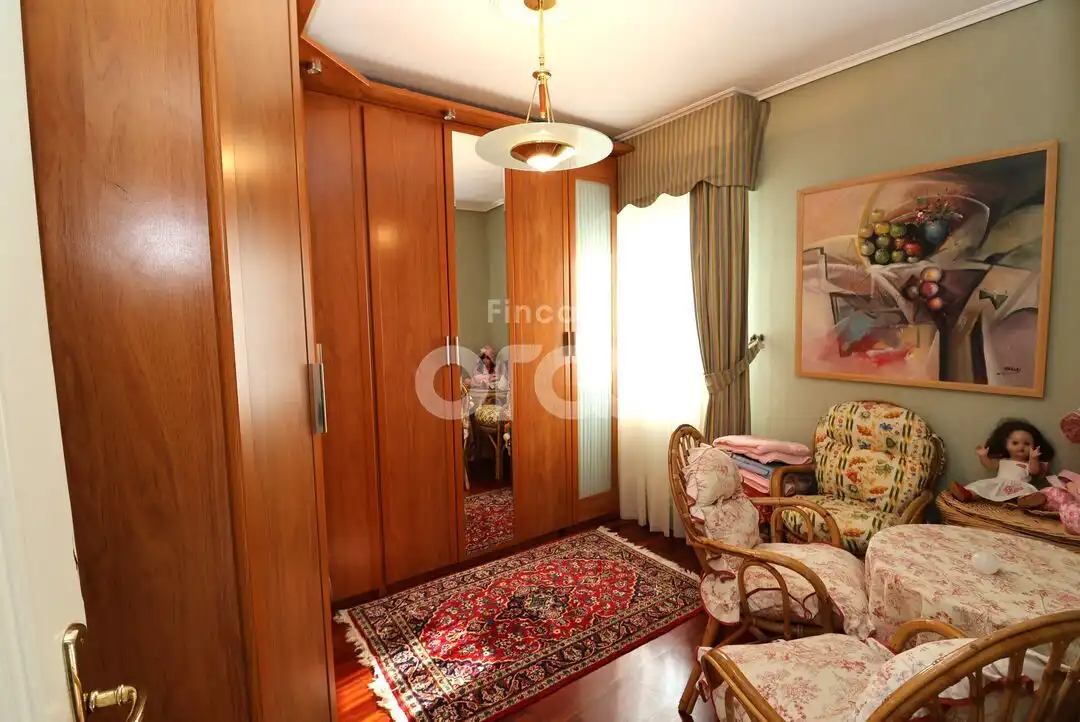 Habitación de Ático en venta en Santurtzi  con Calefacción, Terraza y Amueblado