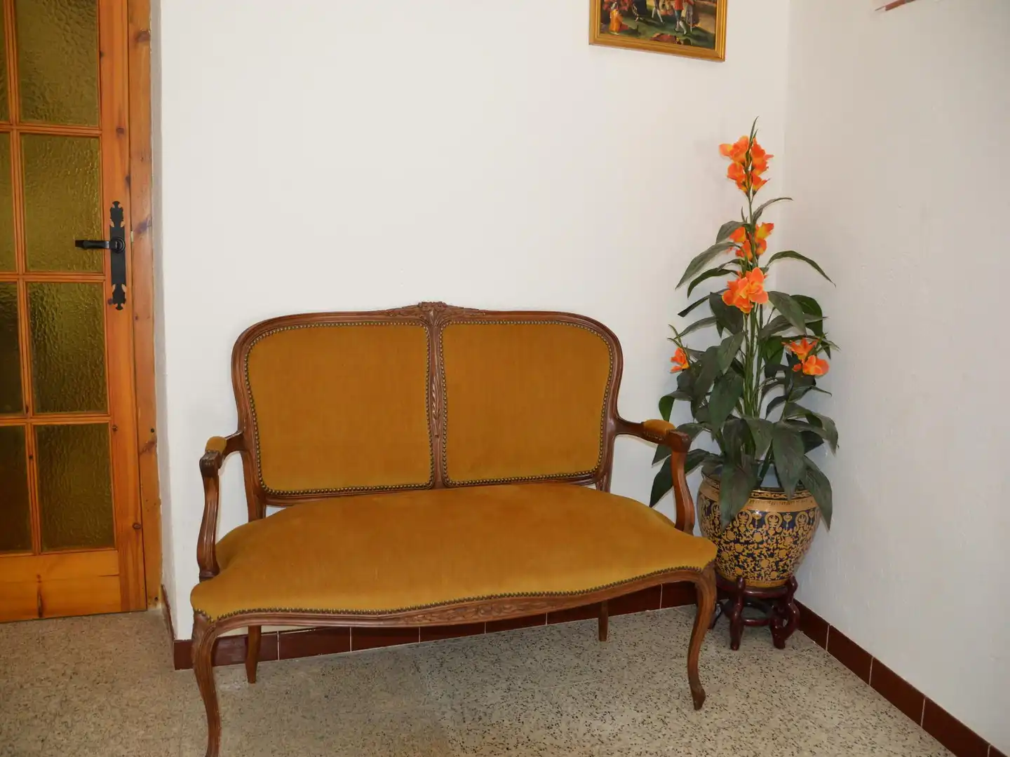 Sala d'estar de Casa adosada en venda en Sant Llorenç de la Muga amb Jardí privat, Terrassa i Traster