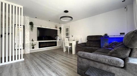 Foto 3 de Piso en venta en Lloreda, Badalona