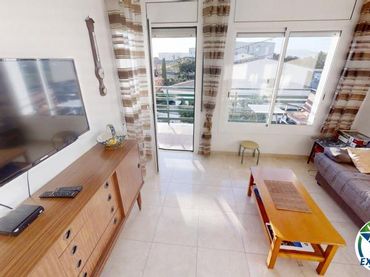 Apartament amb balcó en venda a Carrer Lisboa