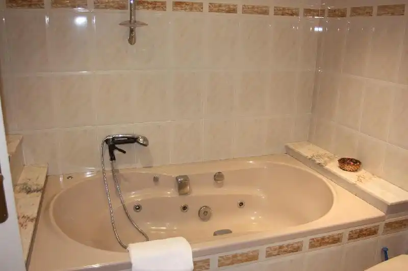 Chalet con jardín en venta en Cuacos de Yuste, imagen 22