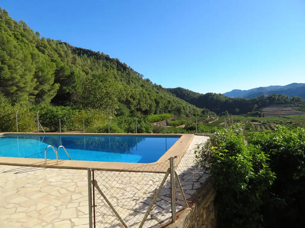 Piscina de Casa o xalet en venda en L'Atzúbia amb Jardí privat, Terrassa i Traster