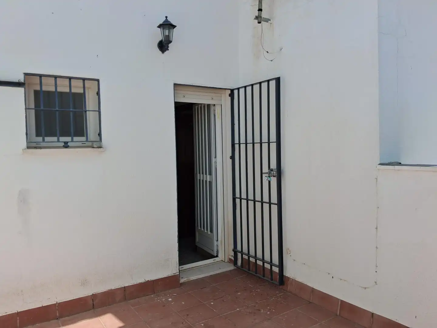 Casa adosada en venda en Utrera amb Piscina comunitària