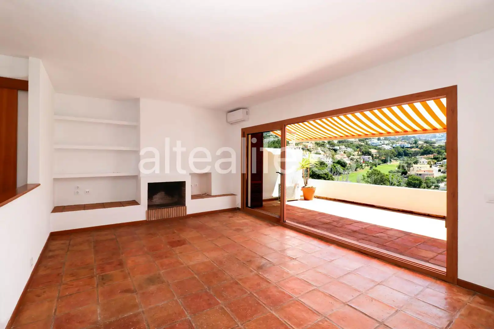 Sala de estar de Apartamento en venta en Altea con Aire acondicionado, Terraza y Piscina comunitaria