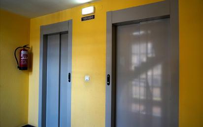 Flat for sale in Rosalia Castro, Zona Alta