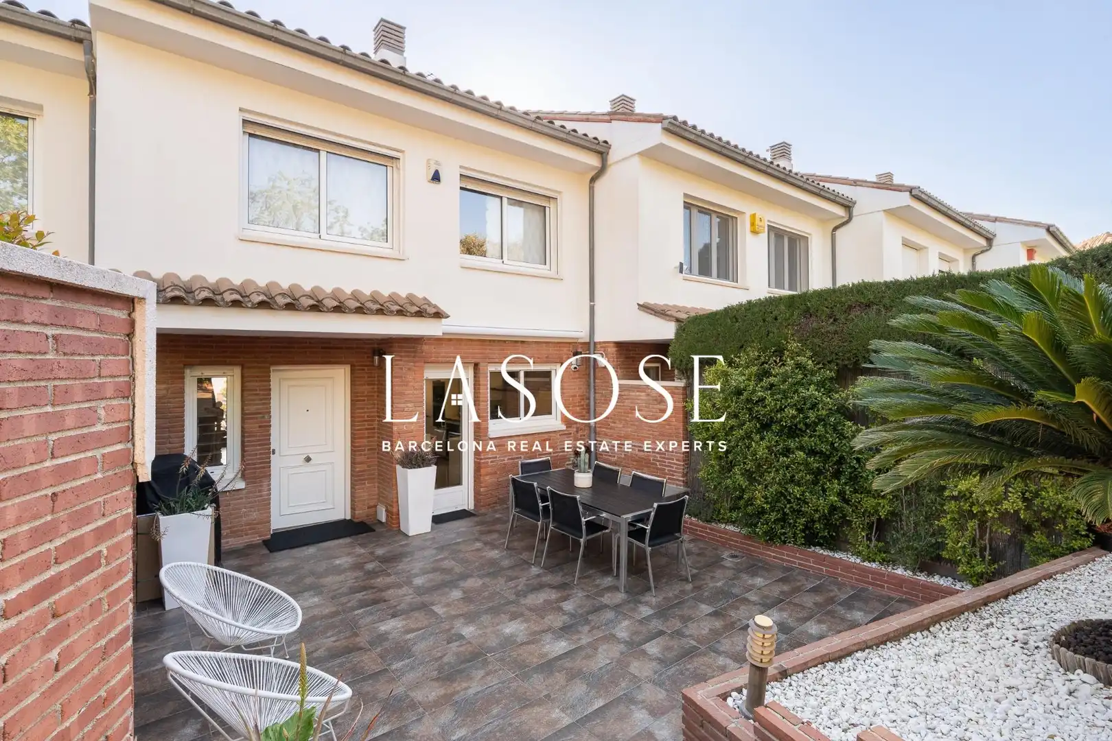 Exterior view of Houses for rent in Sant Just Desvern  with Heating, Private garden and Terrace
