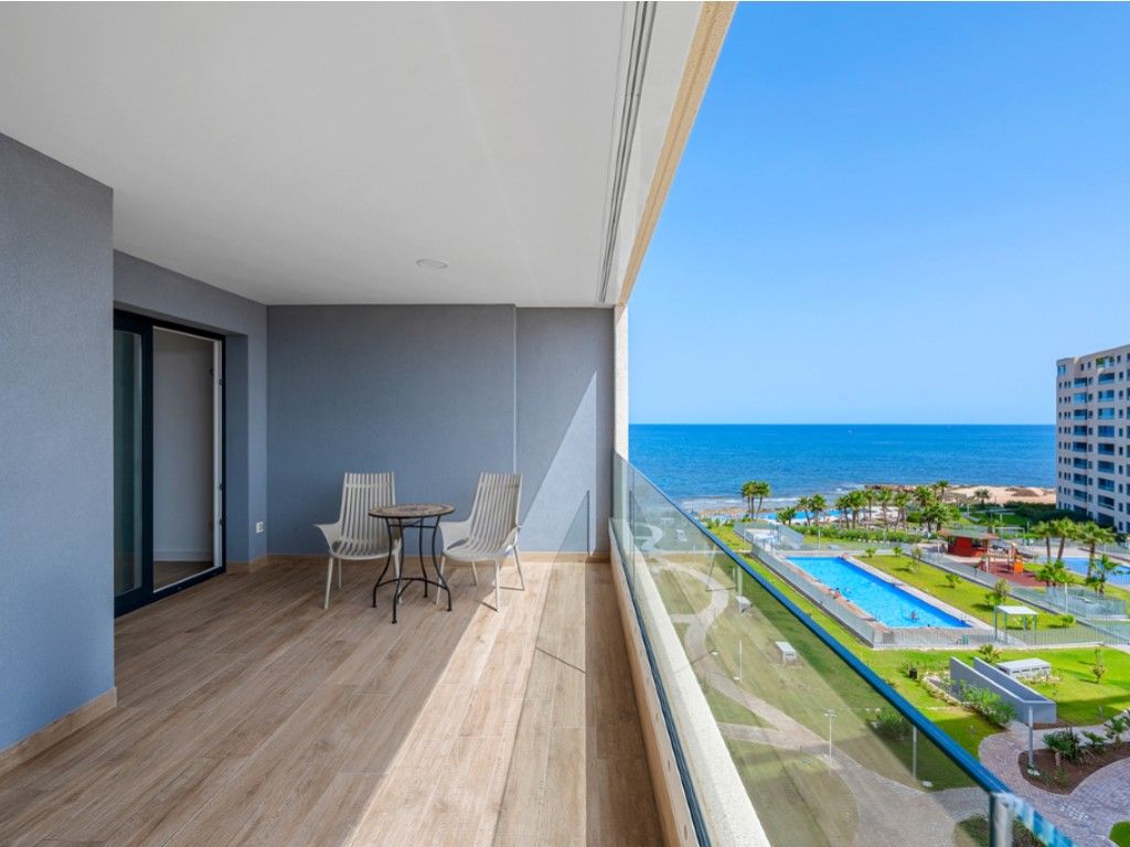 Terrace of Apartment for sale in Torrevieja  with Air Conditioner, Furnished and Community pool