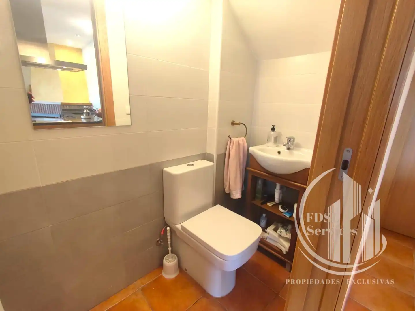 Bathroom of Detached homes for sale in Elciego  with Heating, Private garden and Parquet flooring