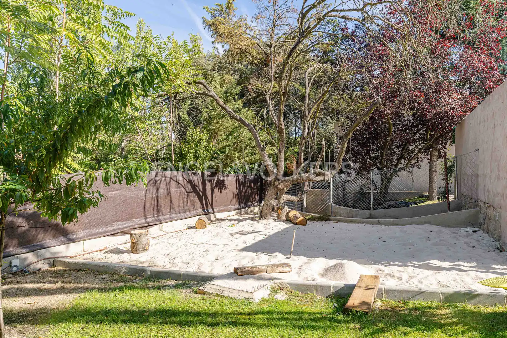 Jardín de Casa o chalet en venta en Boadilla del Monte con Aire acondicionado, Calefacción y Jardín privado