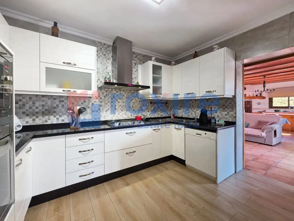Cocina de Edificio en venta en Sant Josep de sa Talaia