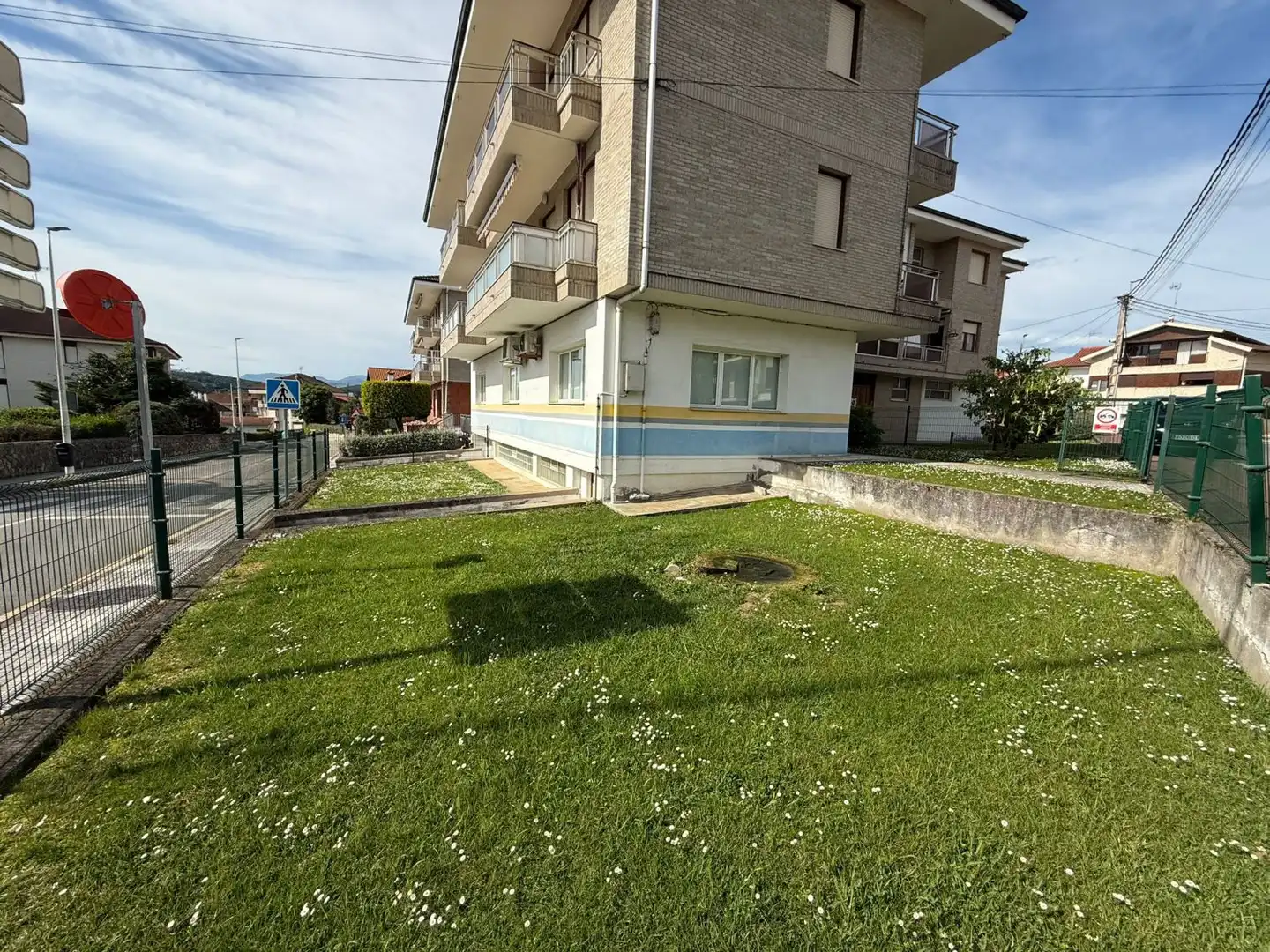 Local en venta en Las Viñas, 2, Tregadín