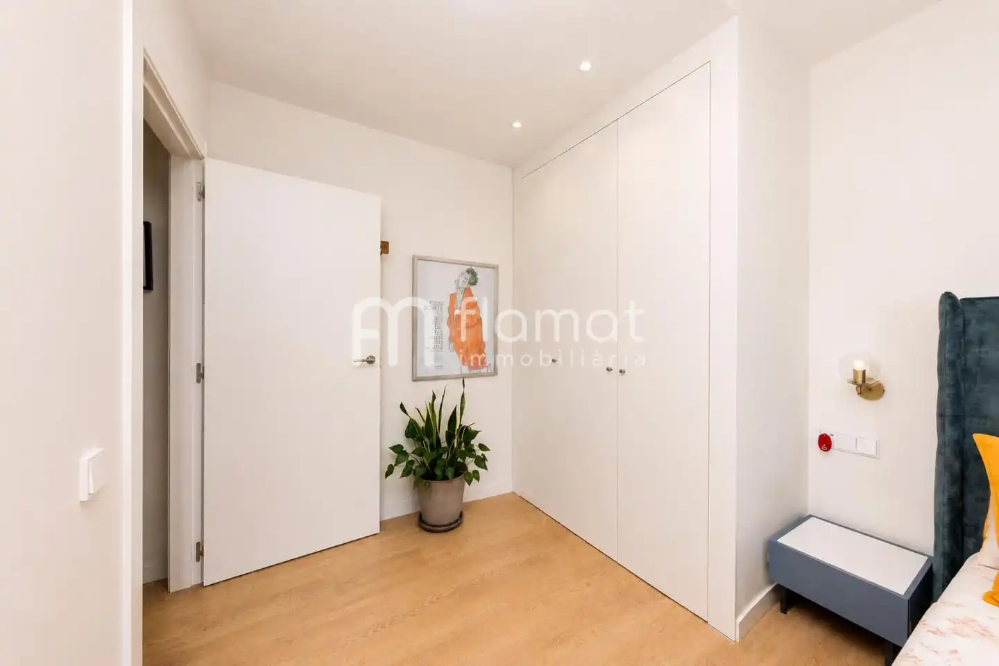 Piso en venta en L'Hospitalet de Llobregat con Aire acondicionado, Calefacción y Terraza