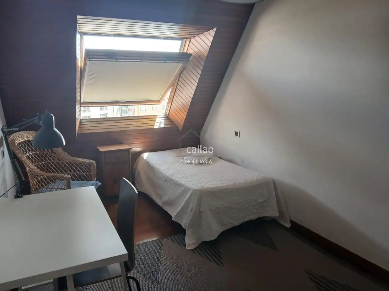 Bedroom of Flat for rent in Ferrol  with Heating, Parquet flooring and Furnished