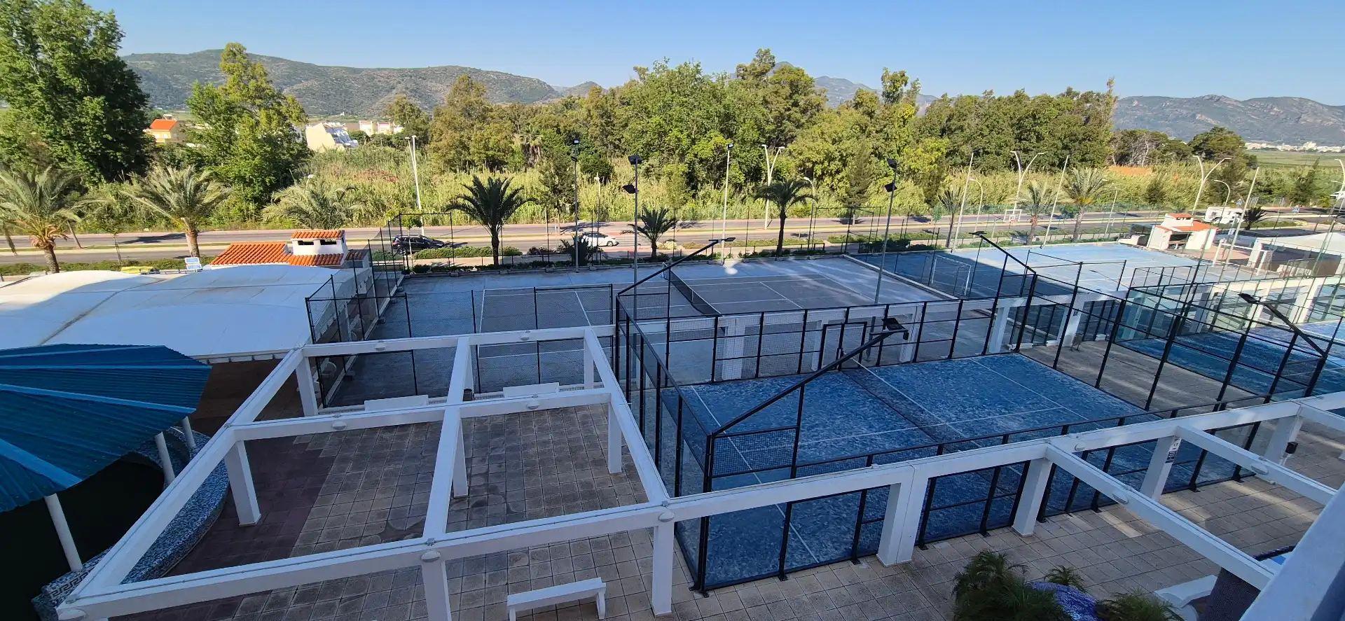 Piscina de Apartament de lloguer en Gandia amb Aire condicionat, Calefacció i Jardí privat