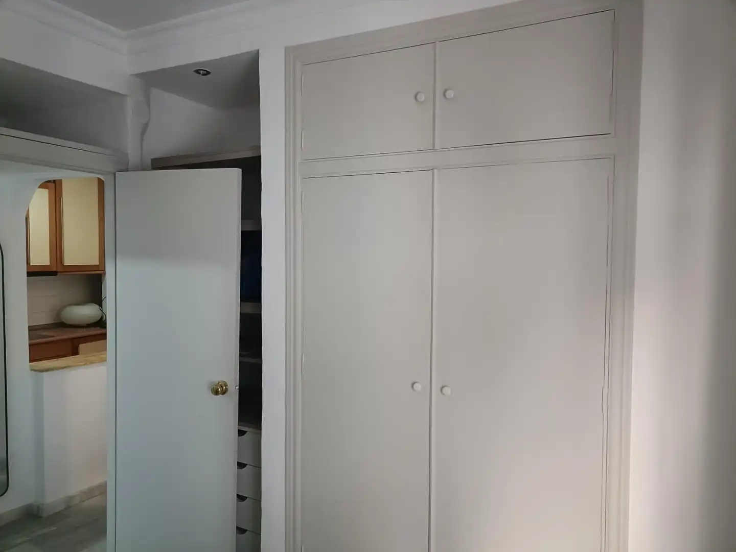 Habitación de Piso de alquiler en Granada con Calefacción y Amueblado