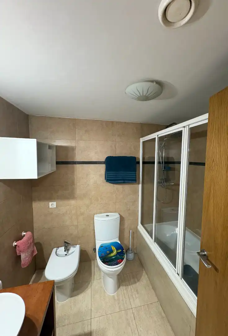 Baño de Piso en venta en Castellón de la Plana / Castelló de la Plana con Aire acondicionado, Calefacción y Horno