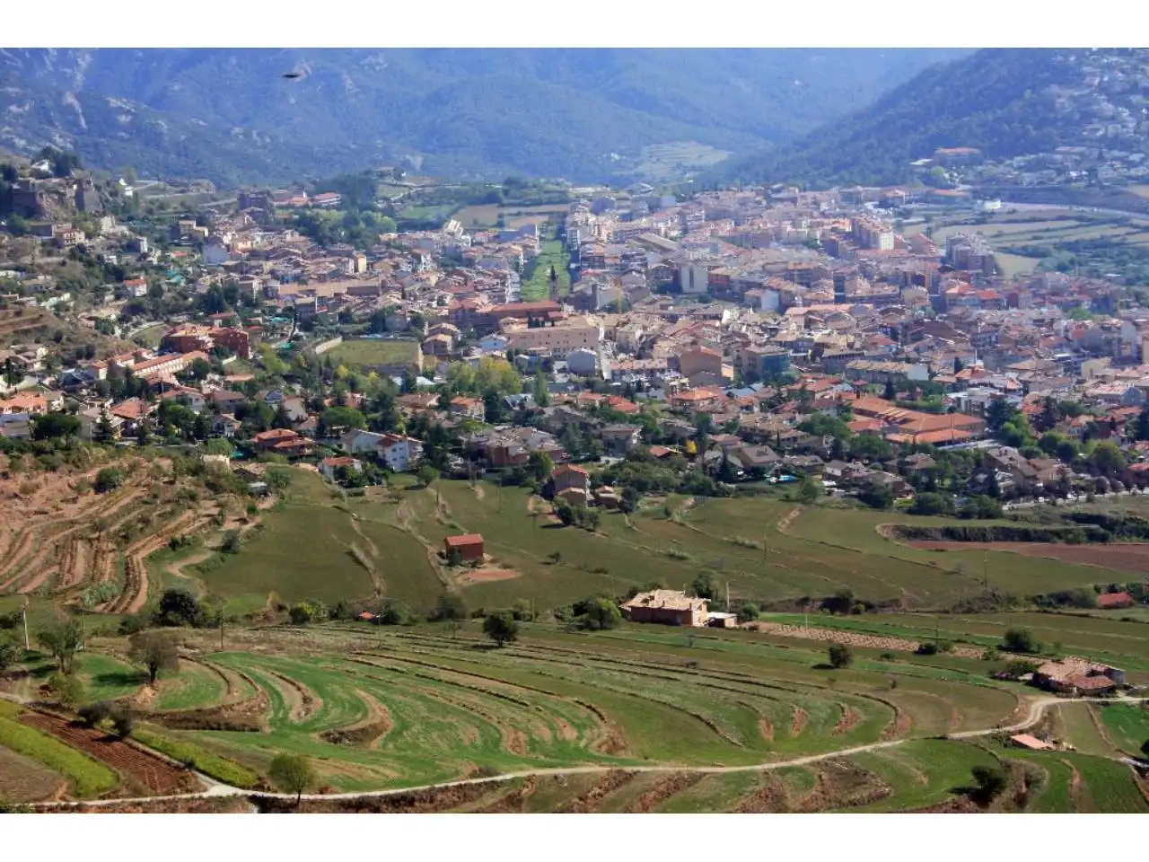 Wohnbaugrundstück zum Verkauf in Berga, imagen 3