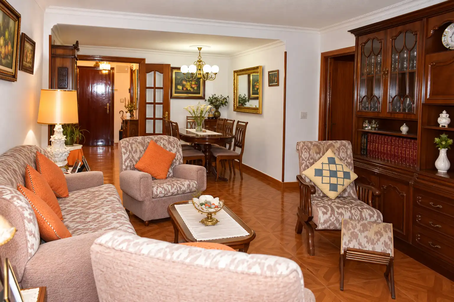 Flat with terrace for sale in Parque Cataluña, imagen 2