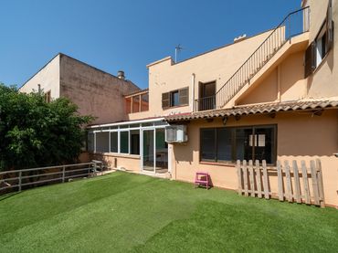 Adosado con jardín en venta en LLORENÇ VILLALONGA -PNT- 8