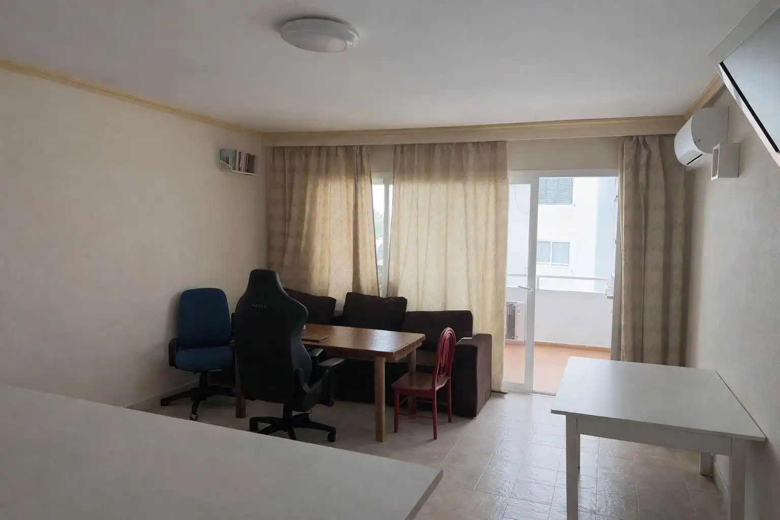Apartament amb piscina en venda a Sant Agustí-Cala de Bou, imagen 4