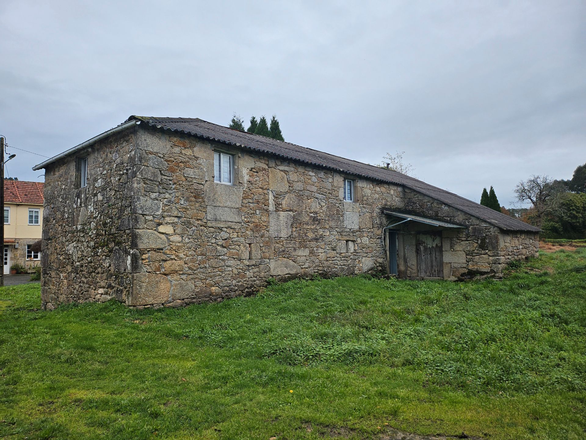 Exterior view of House or chalet for sale in Irixoa  with Private garden and Storage room