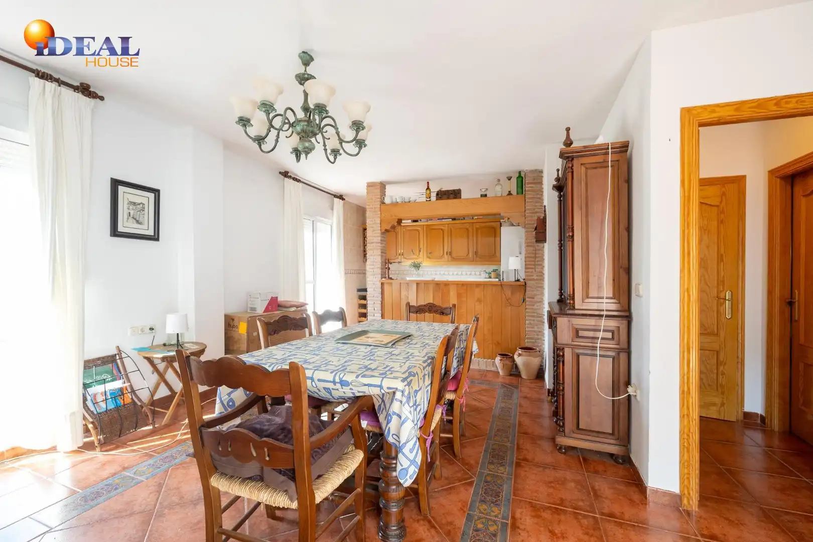 Comedor de Casa o chalet en venta en Güéjar Sierra con Jardín privado, Trastero y Piscina