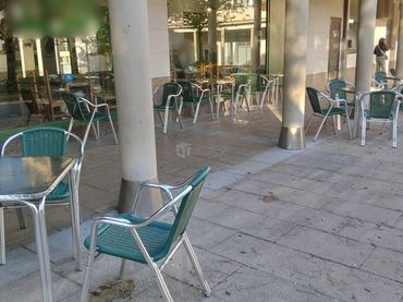 Local comercial en venda a Barrio ANTZIOLA