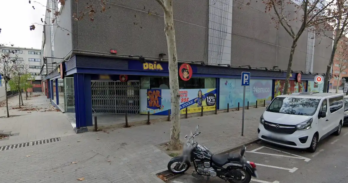 Gewerbefläche zum Verkauf in Carrer de Francesc Ferrer i Guàrdia 30-32, imagen 4