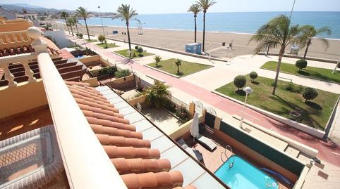 Foto 2 de Casa adosada en venta en Paseo Marítimo de Levante, Vélez-Málaga