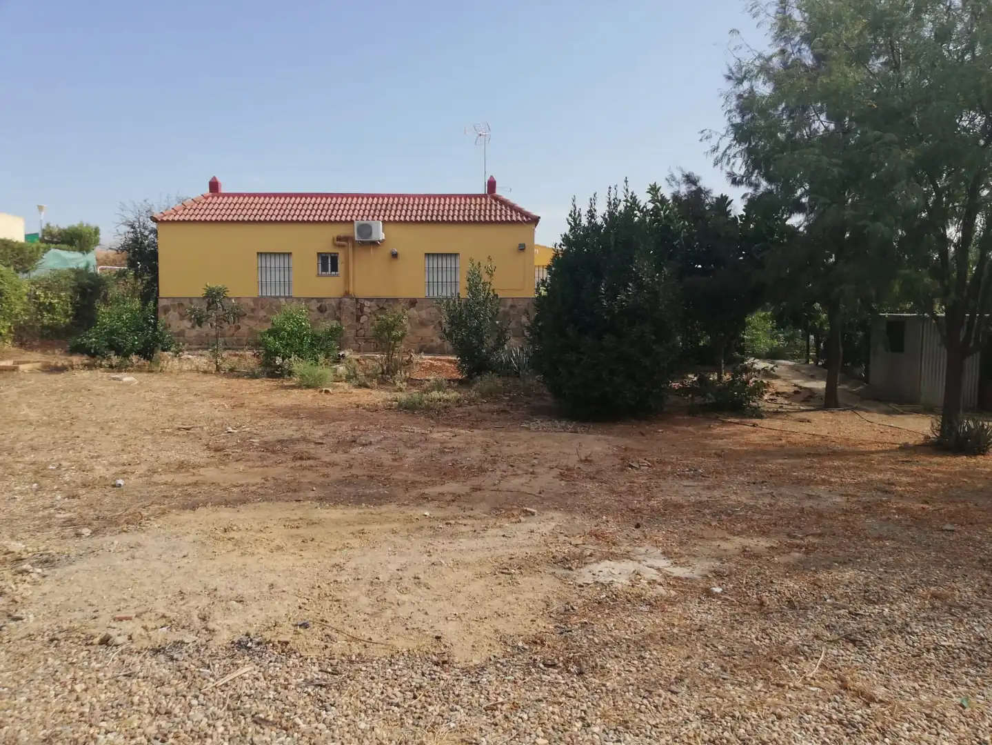 Chalet con piscina en venta en Carmona, imagen 9