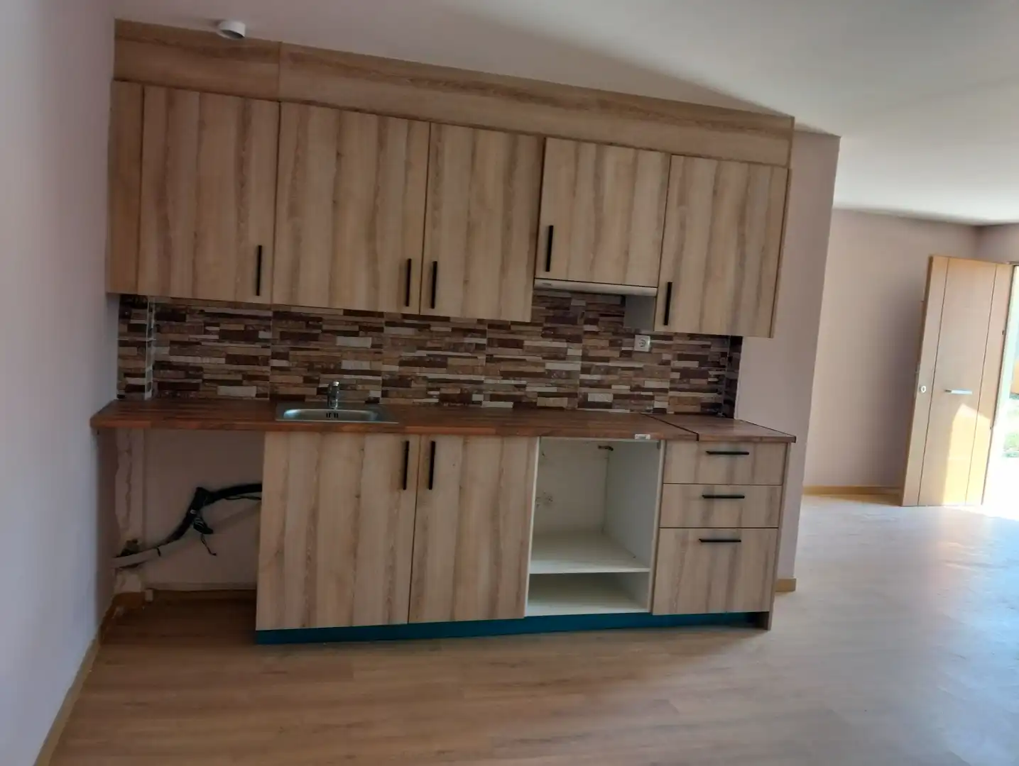 Cocina de Casa o chalet en venta en Fuentes de Ebro con Jardín privado y Parquet