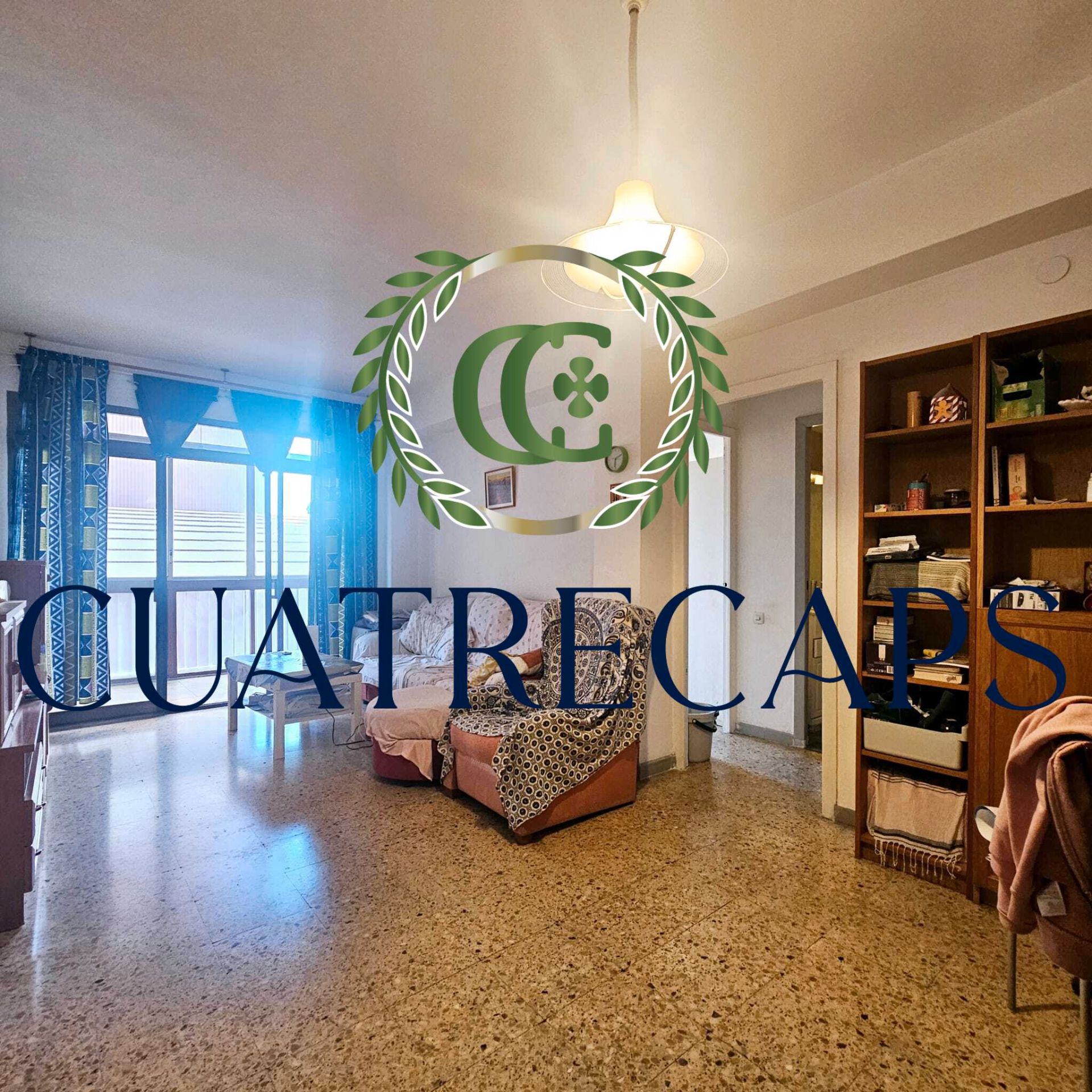 Exterior view of Flat for sale in  Barcelona Capital  with Heating, Furnished and Washing machine
