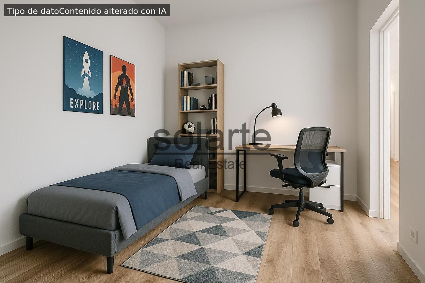 Bedroom of Flat for sale in  Barcelona Capital  with Air Conditioner and Parquet flooring