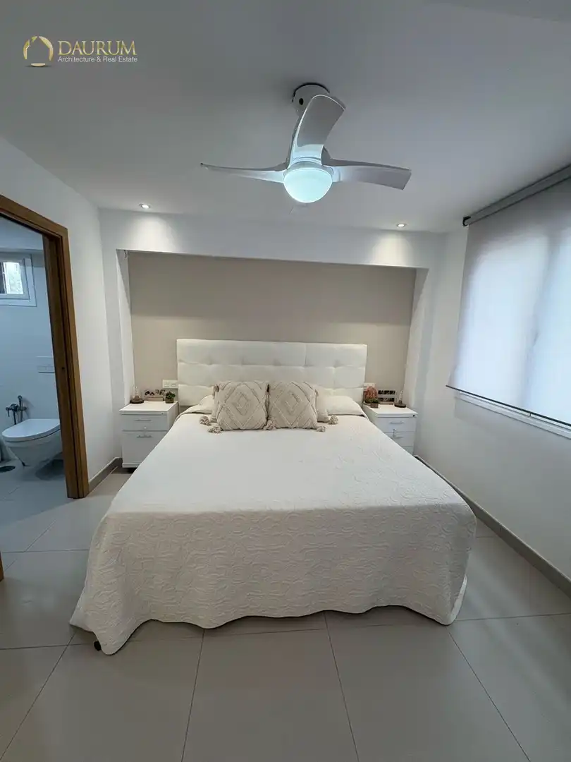 Schlafzimmer von Wohnung zum Verkauf in Marbella mit Klimaanlage, Heizung und Terrasse