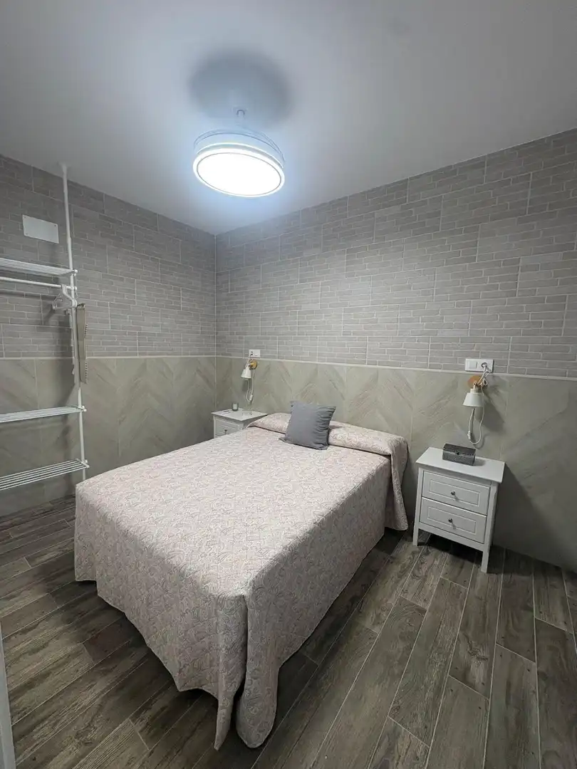 Habitación de Casa o chalet de alquiler en Chiclana de la Frontera con Aire acondicionado, Jardín privado y Piscina