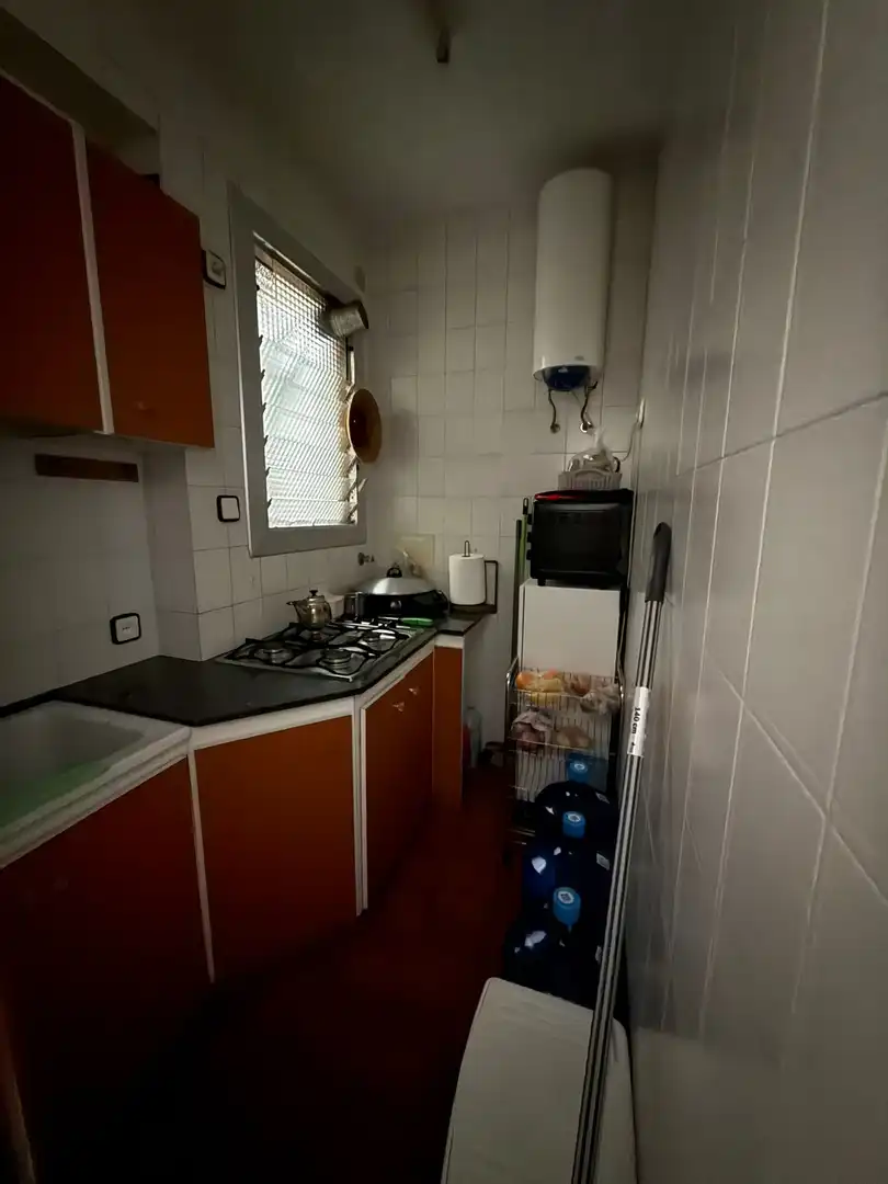 Cocina de Piso en venta en L'Hospitalet de Llobregat con Balcón