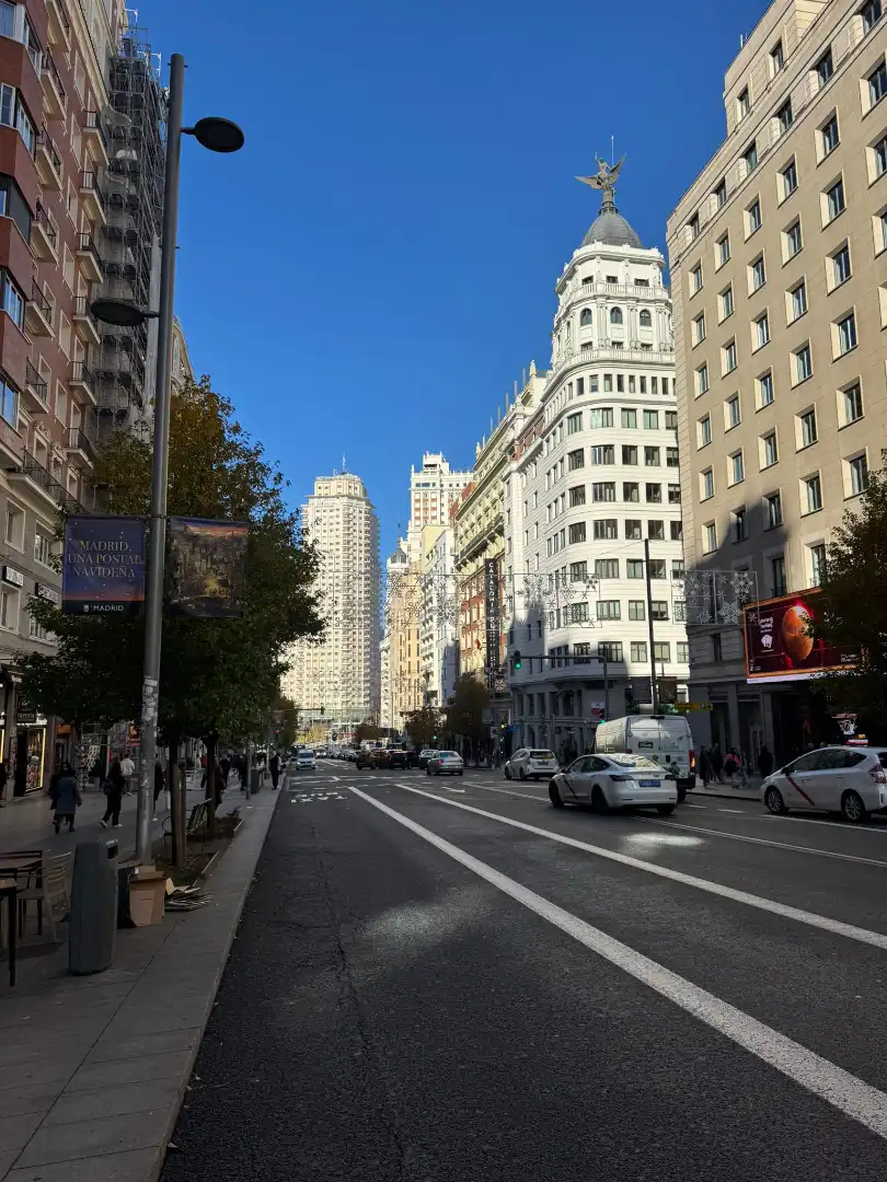 Vista exterior de Local en venta en Madrid con Aire acondicionado, Calefacción y Amueblado