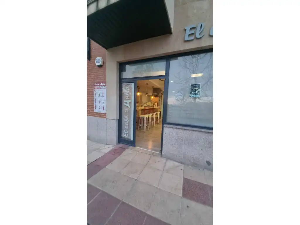 Local comercial en venda a Calle Parque De Valhondo, imagen 16