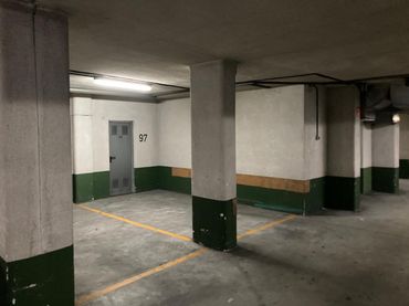 Einzelparkplatz zur Miete in Pamplona-Iruñea Kalea 11