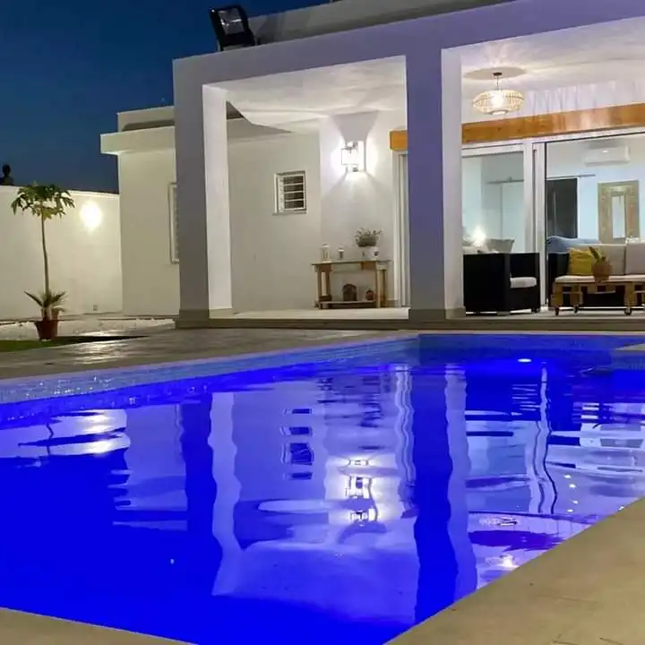 Piscina de Casa o chalet de alquiler en Barbate con Aire acondicionado, Jardín privado y Terraza