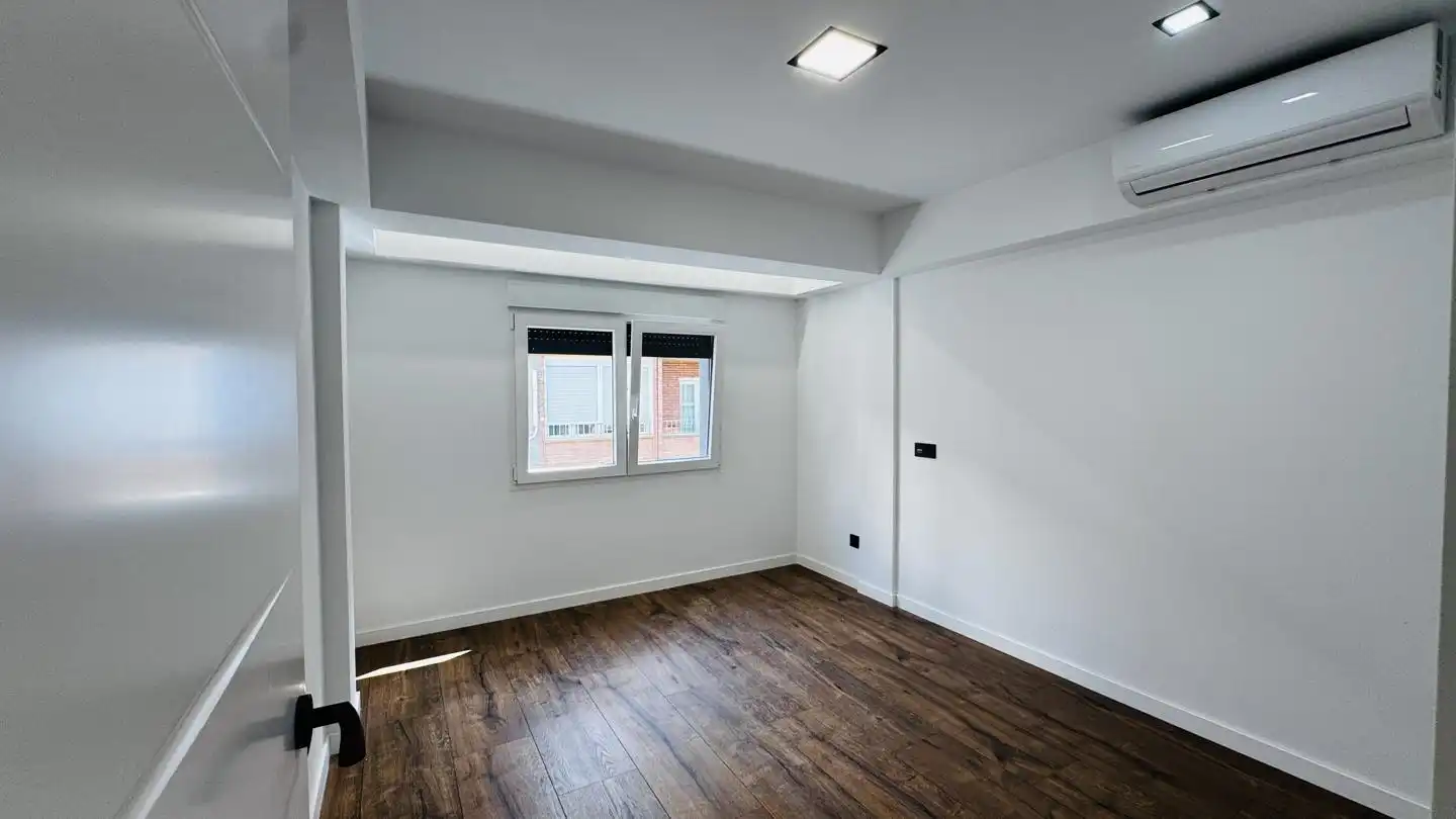 Piso con ascensor en venta en Calle de Amado Nervo, imagen 2