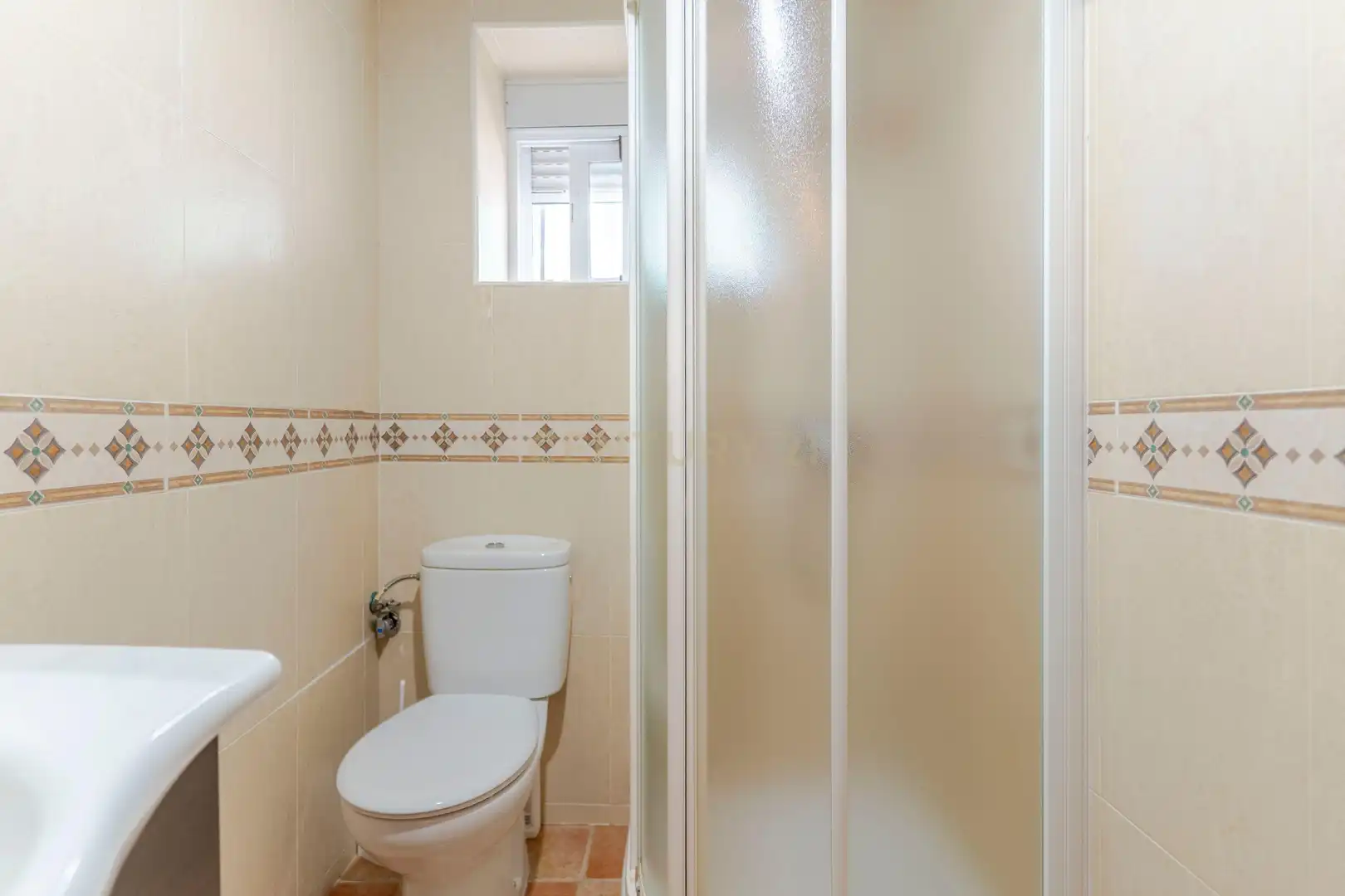 Baño de Casa o chalet en venta en Colomera con Jardín privado, Trastero y Piscina