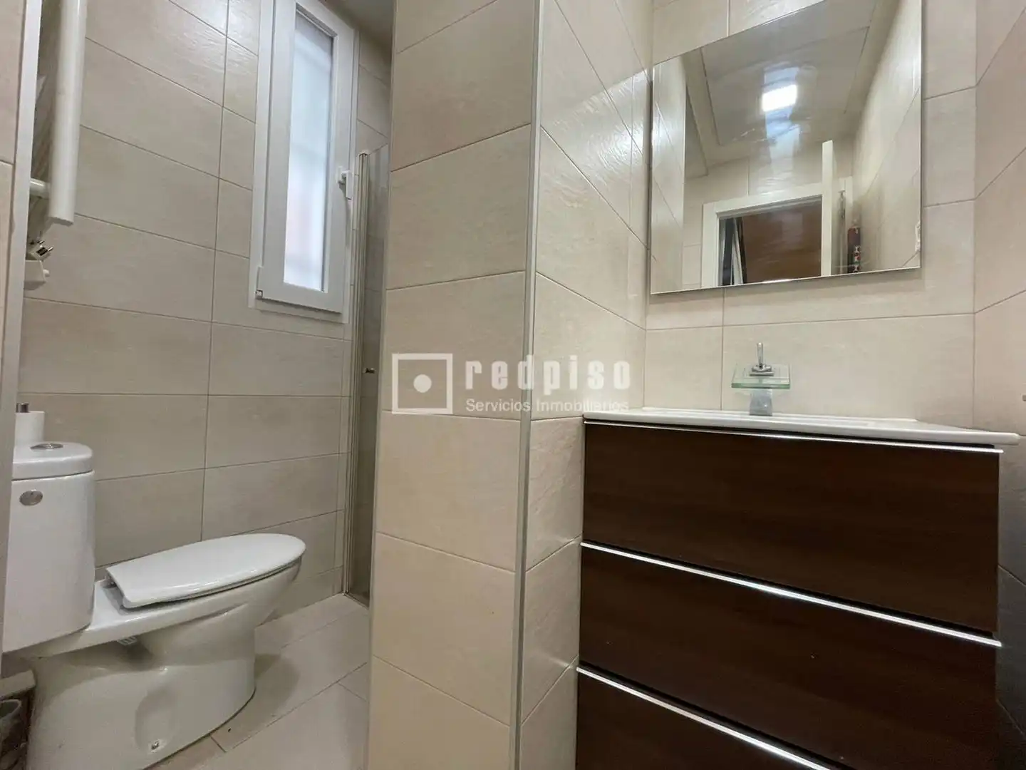 Bathroom of Flat for rent in Madrid  with Heating, Terrace and Furnished