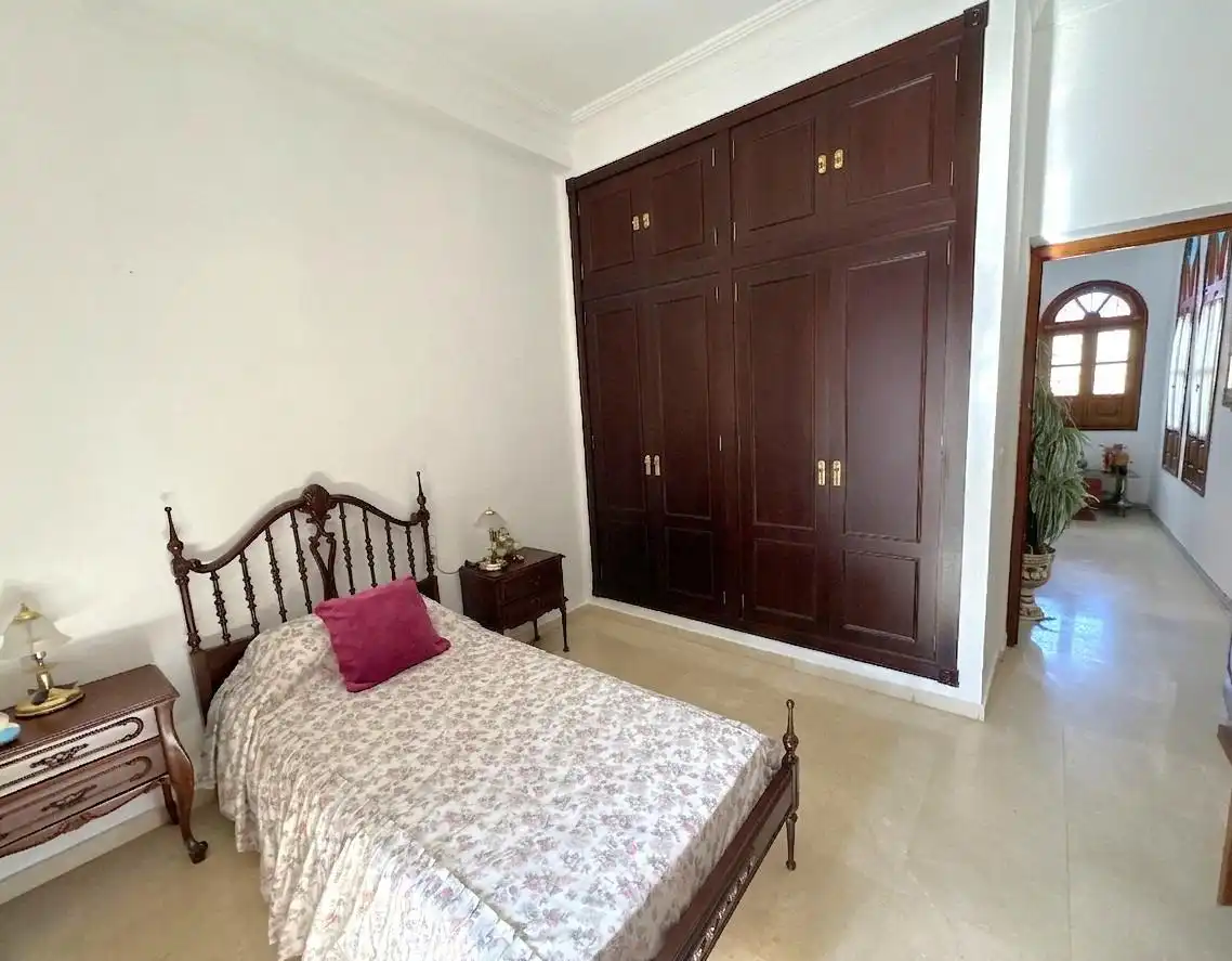 Habitación de Casa o chalet en venta en Carmona con Aire acondicionado, Terraza y Trastero