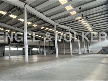 Nau industrial de lloguer a Llinars del Vallès
