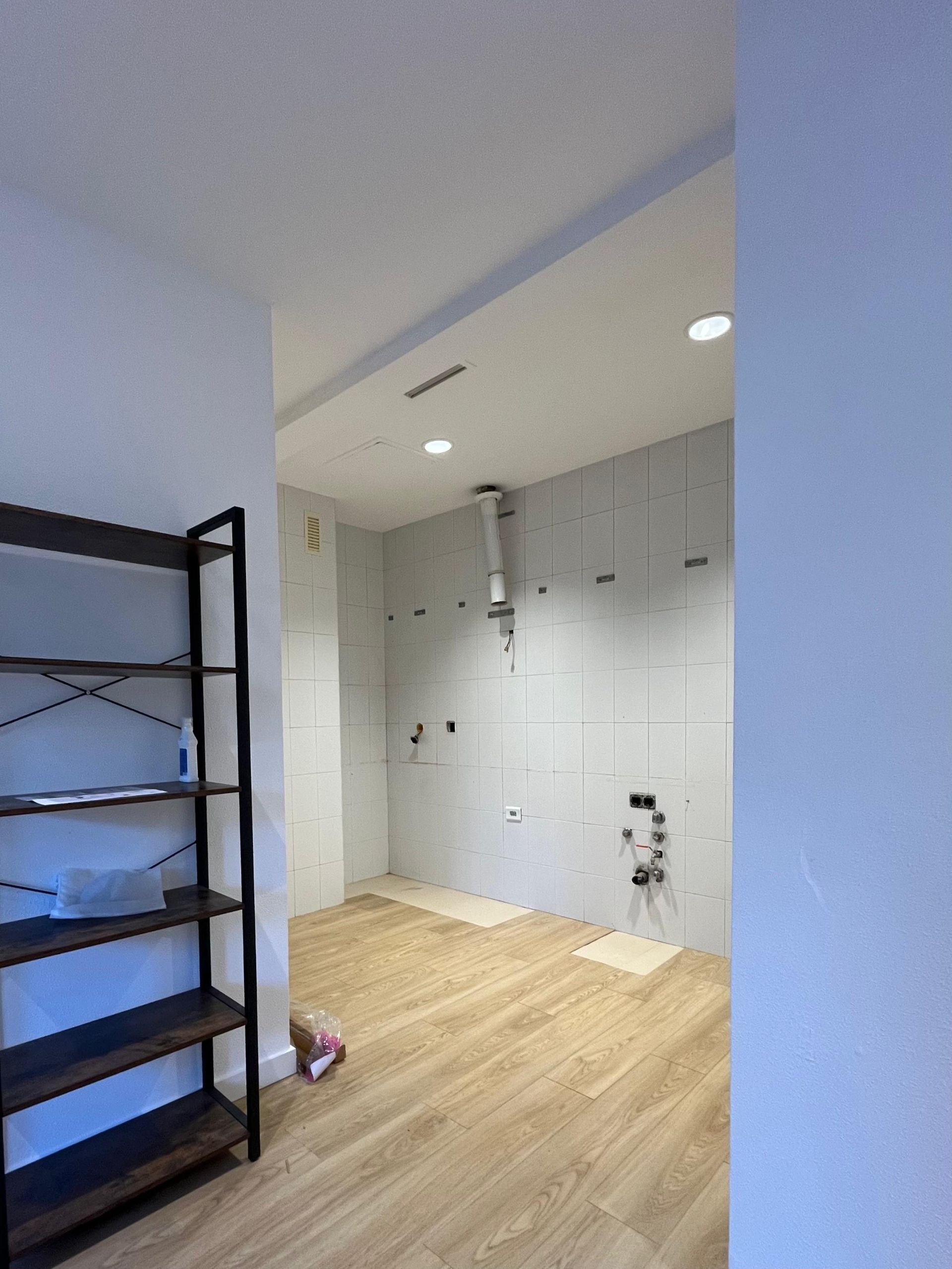 Bathroom of Flat for sale in Donostia - San Sebastián   with Heating and Storage room