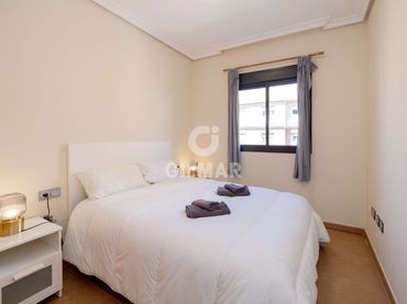 Piso con balcón en venta en Centro