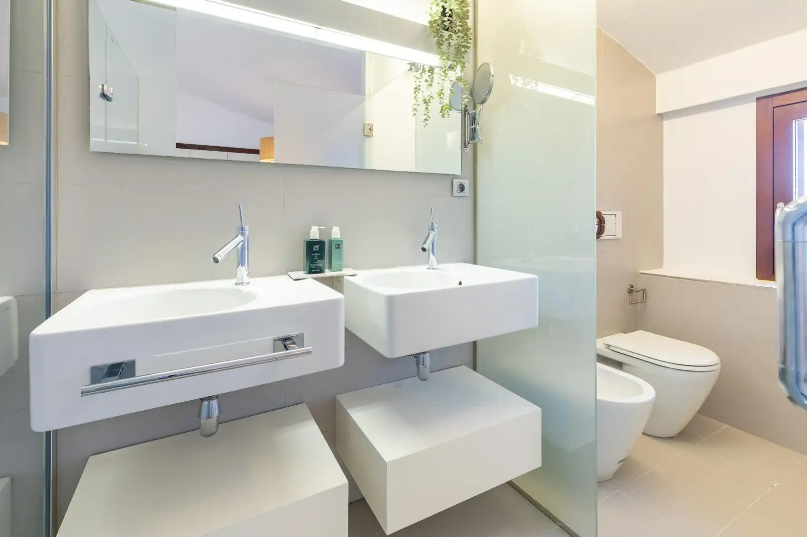 Baño de Casa adosada en venta en Enguera con Calefacción, Terraza y Trastero
