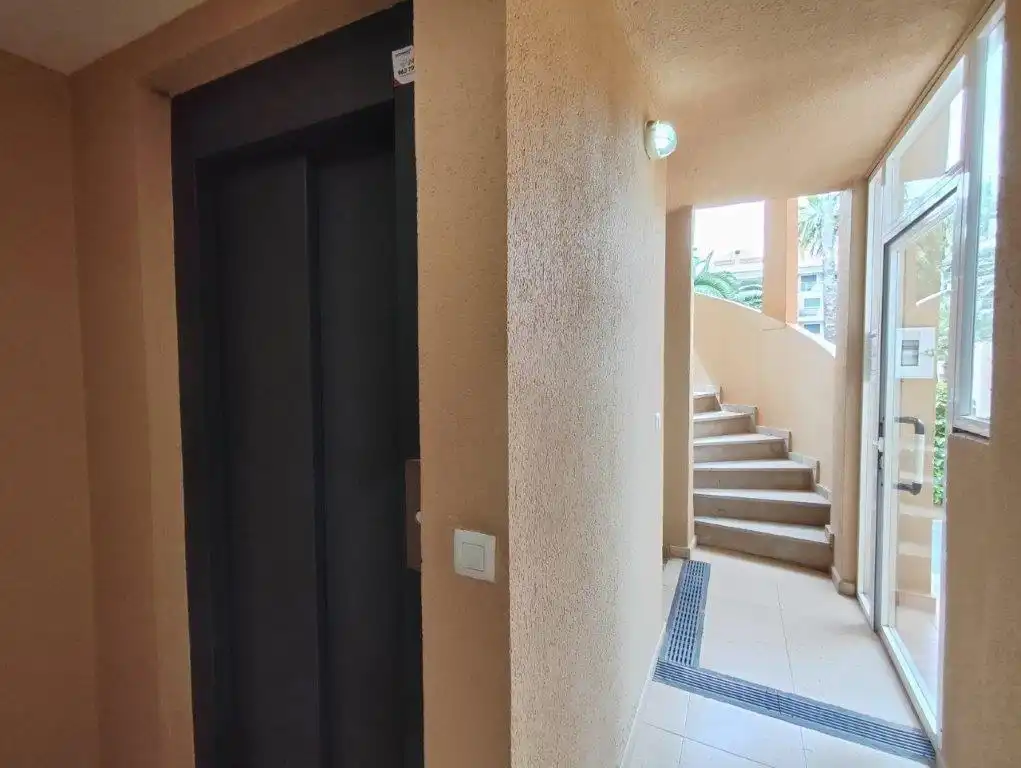 Apartamento con piscina en venta en Las Marinas / Les Marines, imagen 11